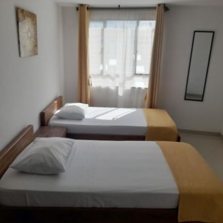 Hotel La Rueda Sr Barbosa  Eksteriør billede
