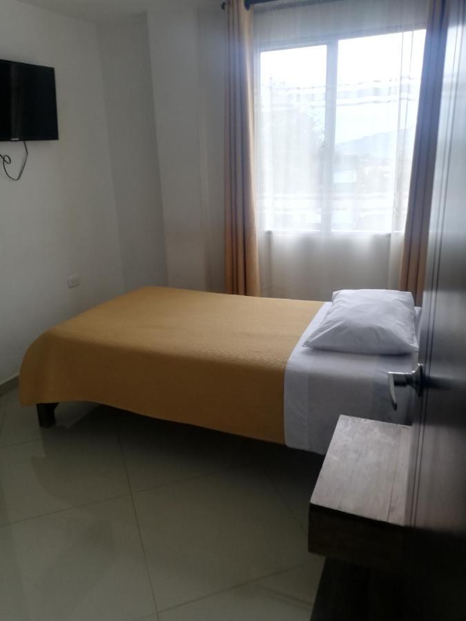 Hotel La Rueda Sr Barbosa  Eksteriør billede