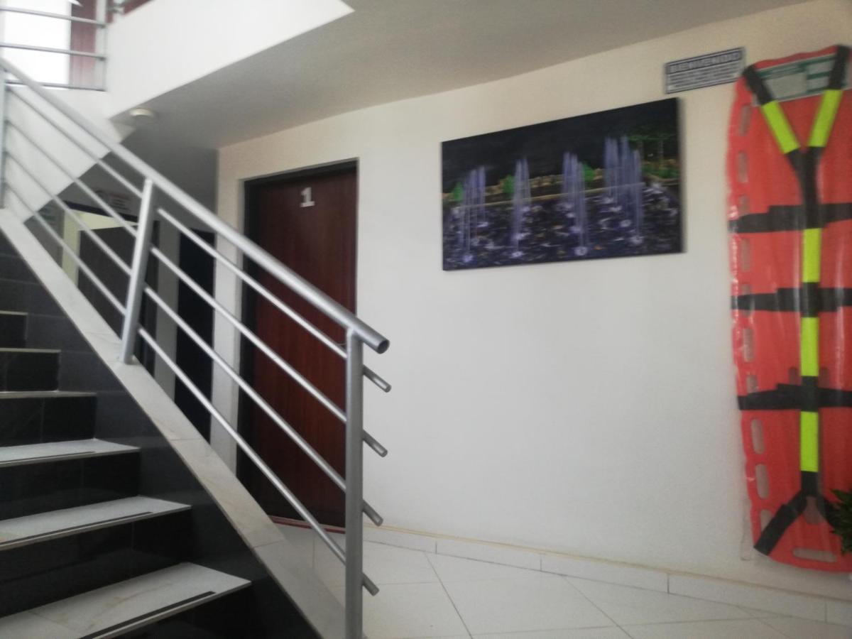 Hotel La Rueda Sr Barbosa  Eksteriør billede